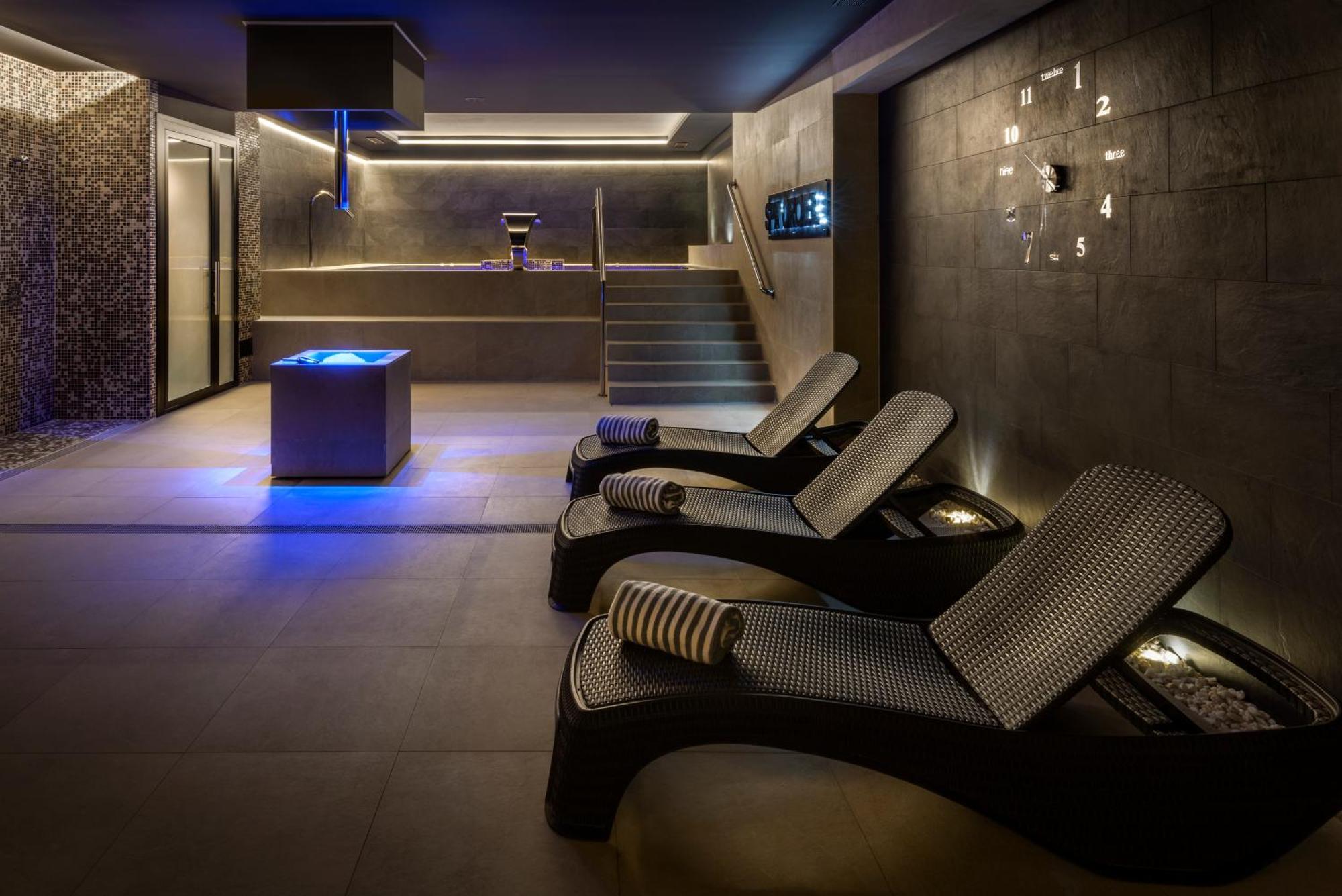 Oroel Hotel & Spa Jaca Luaran gambar