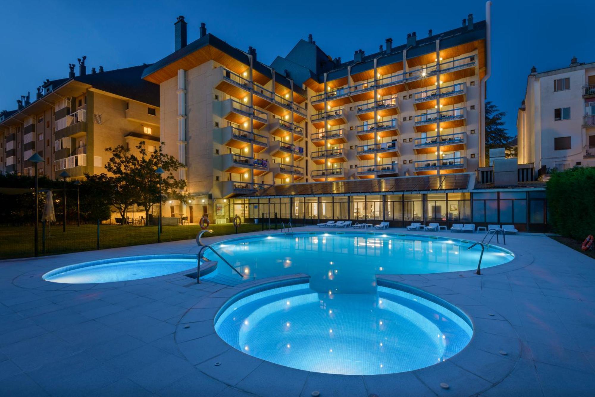 Oroel Hotel & Spa Jaca Luaran gambar